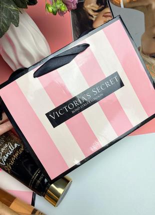 Упаковка пакет victoria's secret розмір s