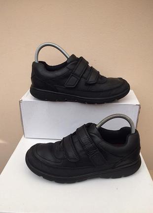 Clarks кожаные кроссовки кеды