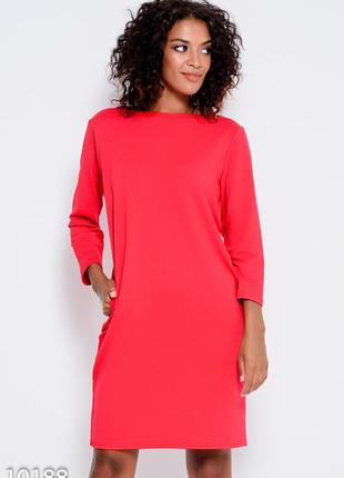 Красное трикотажное платье с длинными рукавами и карманами3 фото