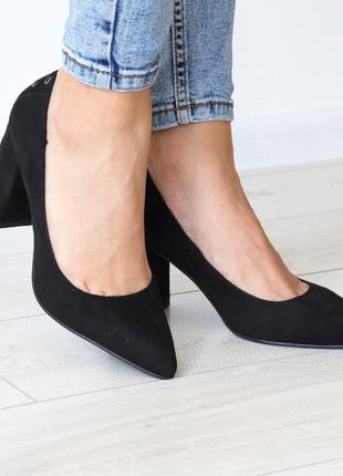 Женские туфли на толстом каблуке черные замшевые5 фото