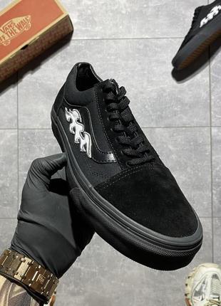 Мужские полностью черные кеды vans old skool burn 🆕замшевые вансы с огнём 🆕черная подошва2 фото