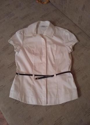 Блузка.