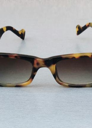 Жіночі в стилі gucci сонцезахисні окуляри модні вузькі коричнево бежеві тигрові градієнт2 фото