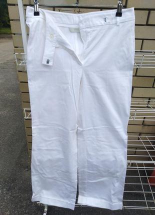 Белые стрейчевые женские брюки, размер 12