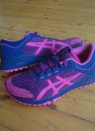 Кроссовки asics spevafoam оригинал 39 размер 25 cm