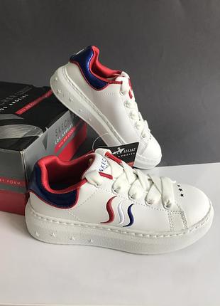 Skechers кросівки