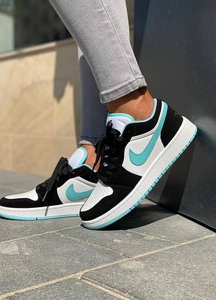 Nike air jordan 1 mint жіночі стильні кросівки чорно білі м'ятні яскраві жіночі кросівки найк1 фото