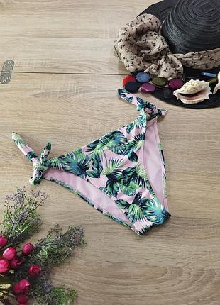 Трусики от раздельного купальника размера 10/m