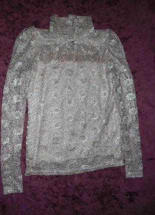 Блуза з рюшами