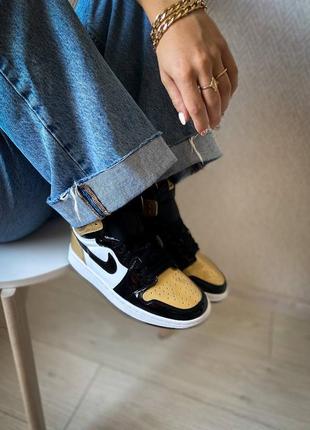 💛😍💛nike air jordan 1 retro hi og energy black metallic gold💛😍💛крутые женские кроссовки найк джордан, хайтопы джорданы10 фото