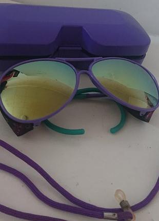 Вінтажні сонцезахисні окуляри з німеччини.