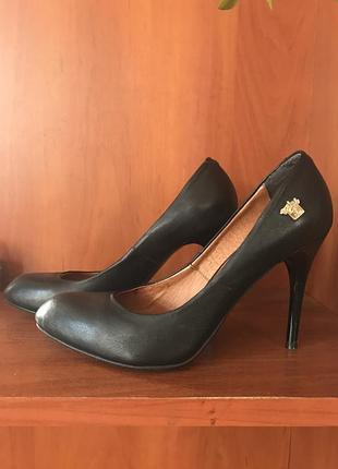 Класичні туфельки