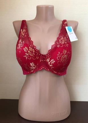 Жіночий бюстгальтер