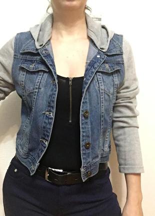 Мега крутая джинсовая курточка