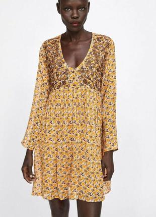 Zara коротке плаття в квітковий принт з нових колекцій м3 фото