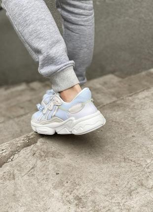 Дуже круті кросівки adidas ozweego trainer