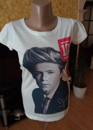 Футболка