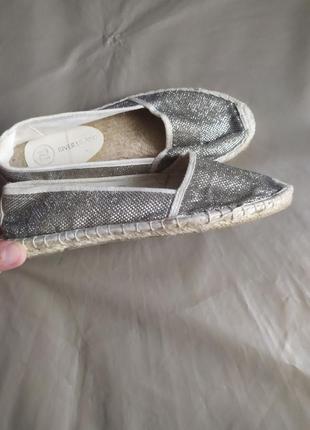 Відмінні фірм.сліпони