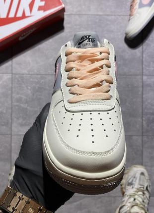 Кросівки  nike air force 1 low beige pink7 фото