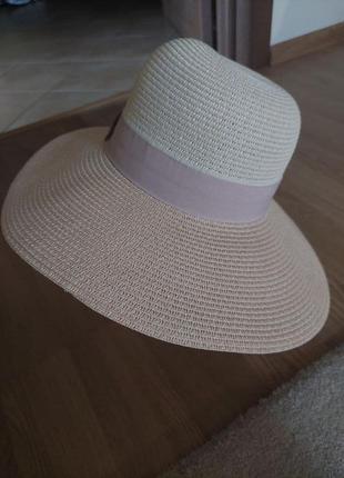 Летняя шляпа с широкими полями4 фото