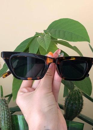 Трикутні окуляри сонцезахисні "котяче око" классические солнцезащитные очки "кошачий глаз"4 фото