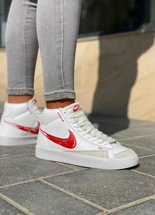 Женские кроссовки nike blazer mid '77 suede 1 white/red