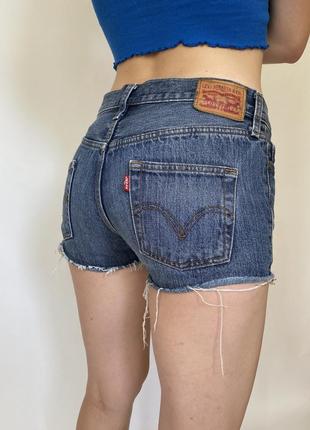 Короткие джинсовые шортики levi’s1 фото