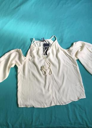 Нежная блуза вискоза с открытыми плечами айвори2 фото