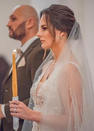 Весільна фата з перлинами два слоя.