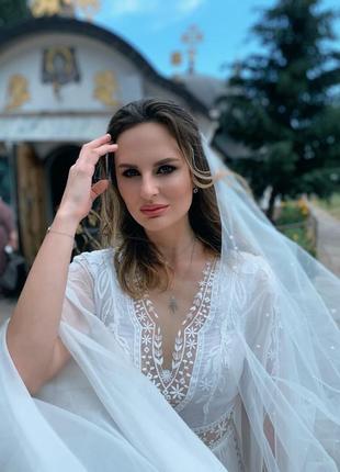 Весільна фата з перлинами два слоя.