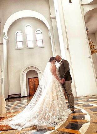 Весільна фата з перлинами два слоя.