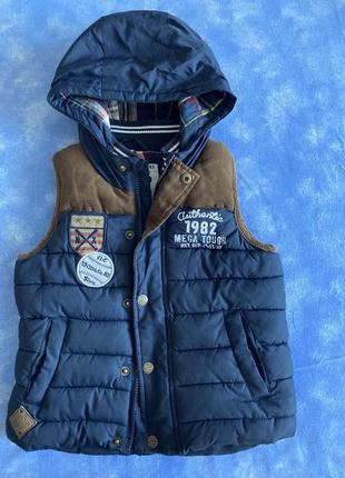 Next жилетка на хлопчика