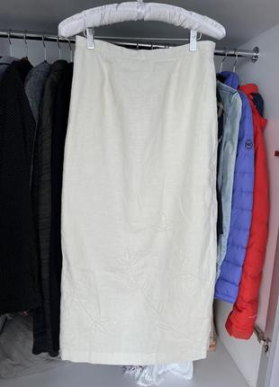 Ніжна молочна спідничка