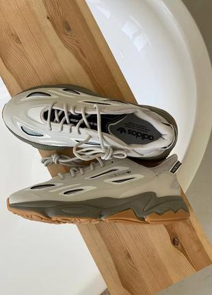 Кроссовки adidas GORE-TEX ozweego