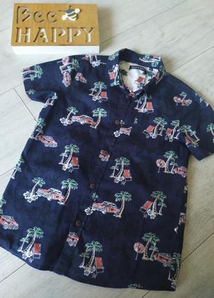 Сорочка з літнім принтом.