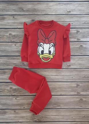 Спортивний костюм на дівчинку. двунить!