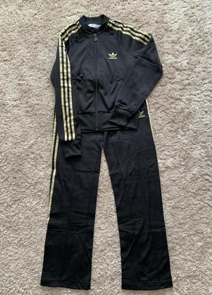 Костюм adidas