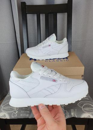 Женские кроссовки reebok classic leather white белые. обувь женская белая рибок классик лизер