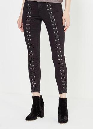 Джинсы со шнуровкой river island