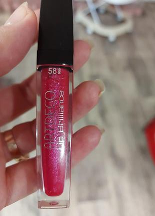 Блеск для губ