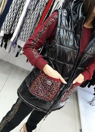 Невероятно стильный костюм тройка с жилеткой,безрукавкой, люкс качество, стамбул,пог 60.