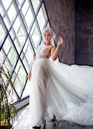 Нежное свадебное платье в стиле бохо6 фото