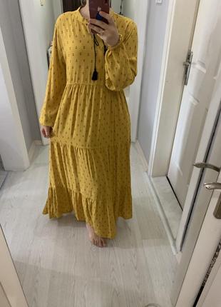 Длинное закрытое платье