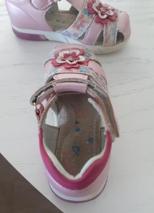 Босоніжки для дівчинки 3