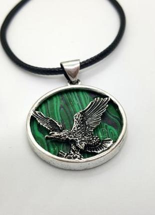 🦅🌎 кулон "орел" камень малахит на шнурке