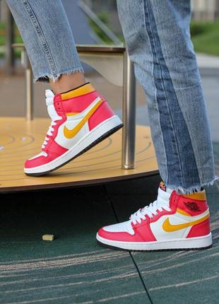 Nike air Gorge jordan 1 retro og light fusion red женские высокие красные яркие кроссовки найк джордан осень весна трендові червоні високі жіночі кросівки