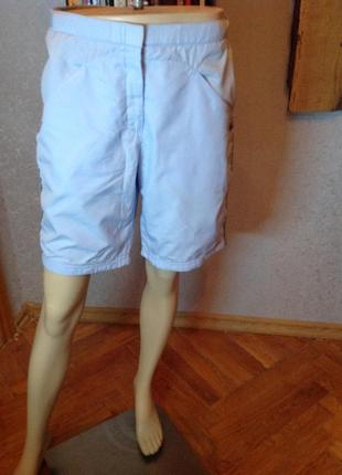 Милейшие шорты бренда adidas, р. 46-48