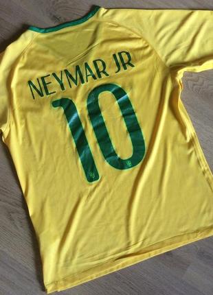 Футбольная футболка nike  бразилия 10 neymar р м1 фото