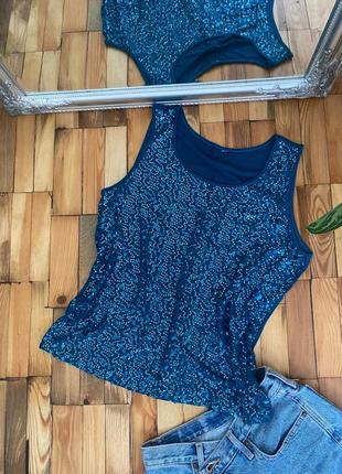 Майка в пайетках красивая синяя
