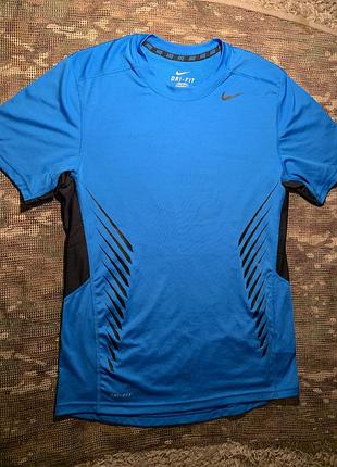 Футболка nike, оригинал, размер с/м
